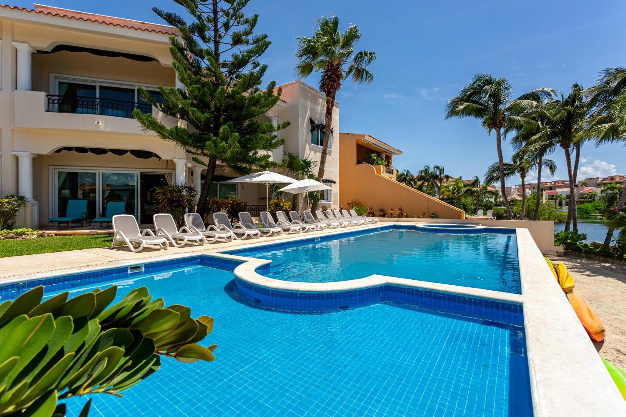 Aventuras Club Aparthotel Puerto Aventuras Exterior photo