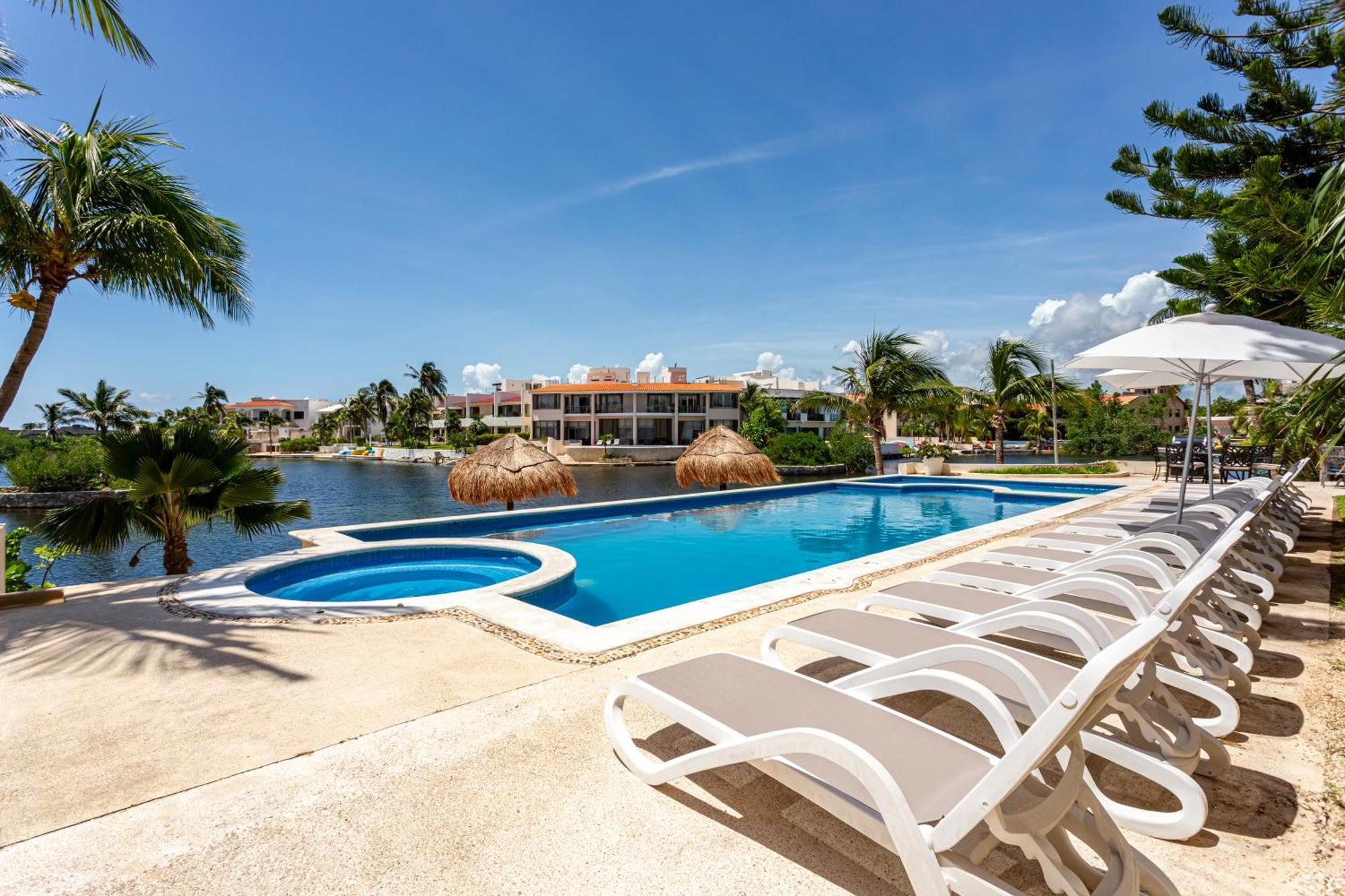 Aventuras Club Aparthotel Puerto Aventuras Exterior photo